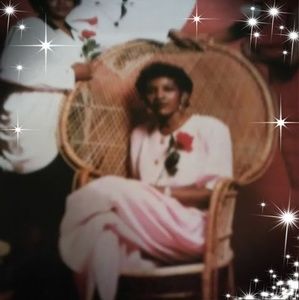 Meet your Posher, Brenda